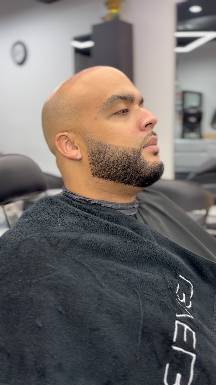 Sculpted beard finish at CleanCutsNYC, New York City